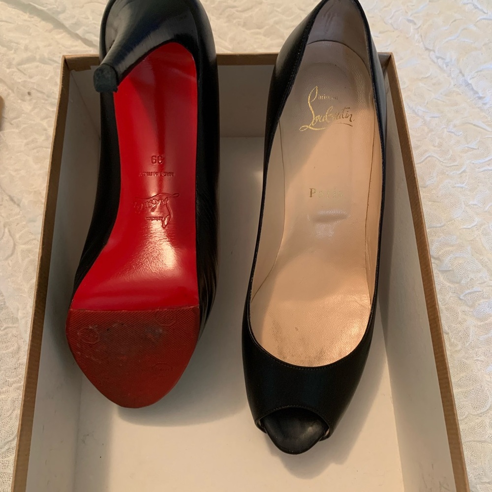 Christian Louboutin peep toe heels - great used condition - 39